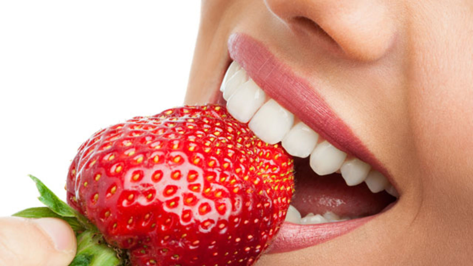 5 Foods that Can Whiten Your Teeth